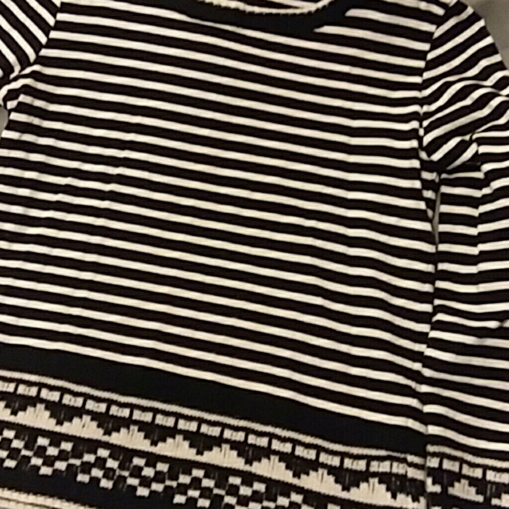 Women's sweater
